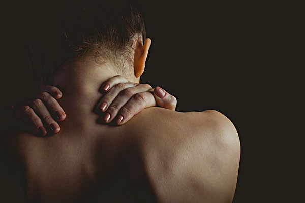 枕大神經痛 (49) 