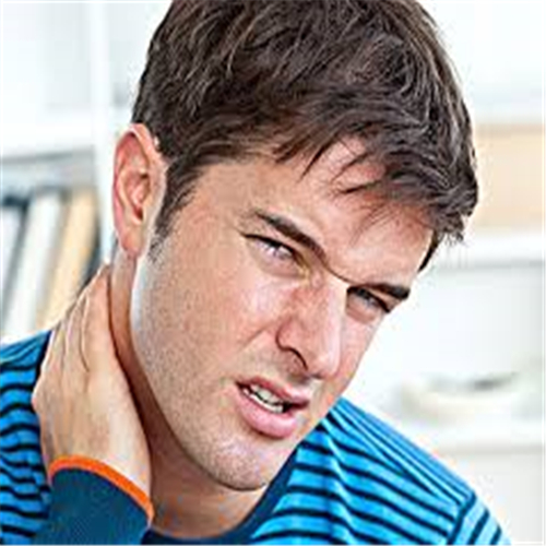 右側面肌痙攣症狀