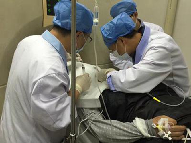 三叉神經痛怎麼治療的