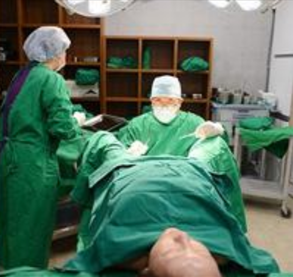 處女膜修復術的