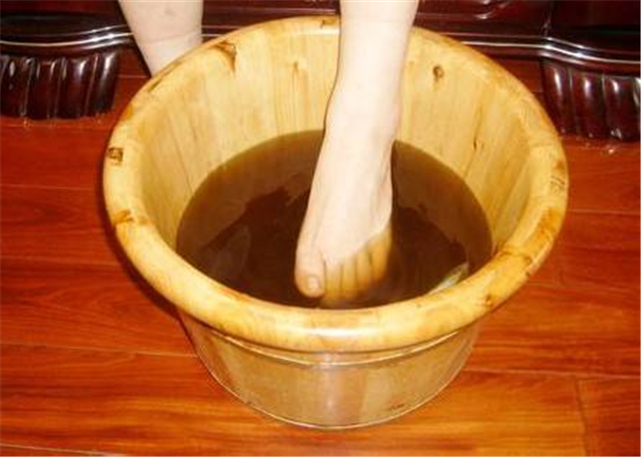 中藥泡腳治療慢性支氣管炎