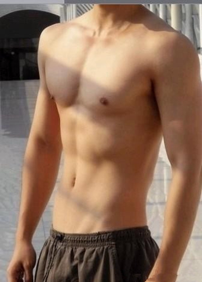 男生胸部突出 (50) 