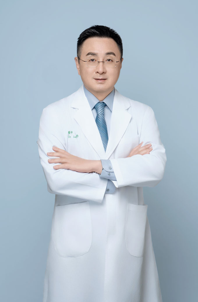 李博彰