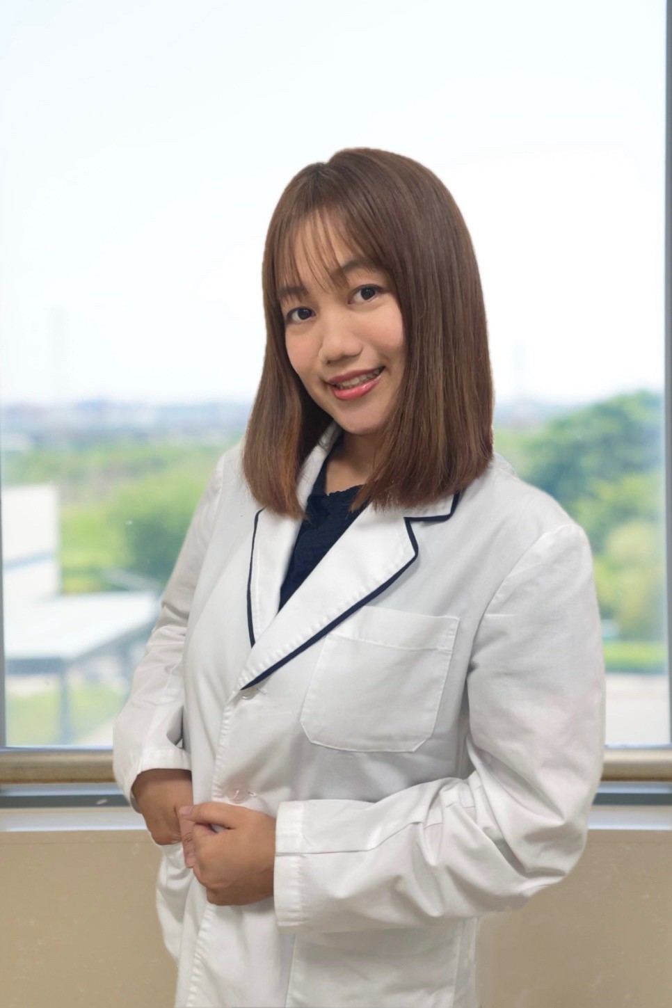 黃家莚